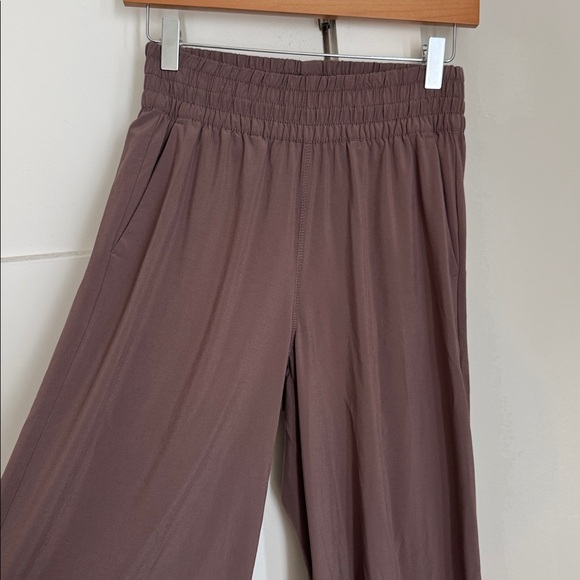Villa Wideleg Pant- REGULAR - Picture 2 of 4